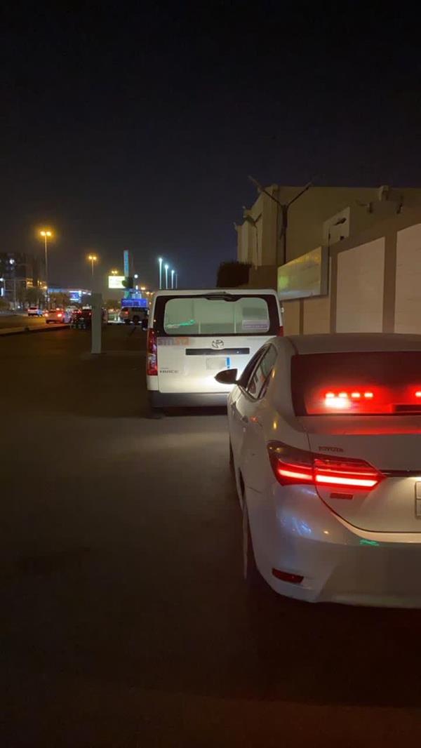 أحدهما نشر فيديو وهو يقود بسرعة عالية جدًا.. 