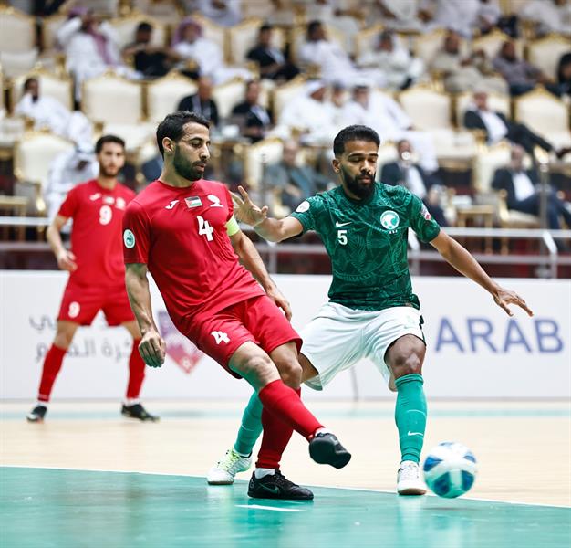 المنتخب الوطني والمنتخب الفلسطيني