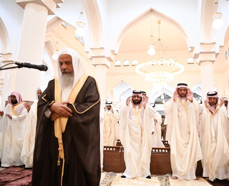 المصلون يؤدون صلاة عيد الأضحى المبارك في مختلف مناطق المملكة