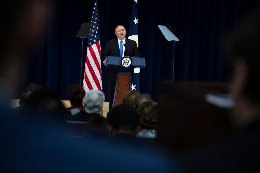 مايك بومبيو