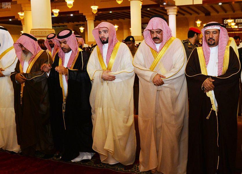 جموع المصلين يؤدون صلاة عيد الأضحى في الحرمين ومختلف أنحاء المملكة
