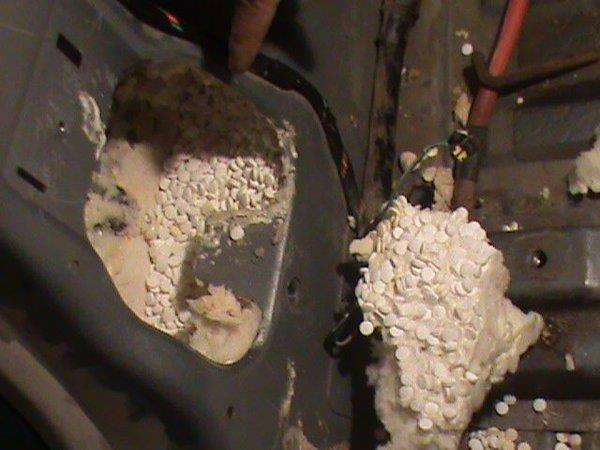 جمرك الدرة يُحبط محاولة تهريب أكثر من 50 ألف حبة كبتاجون