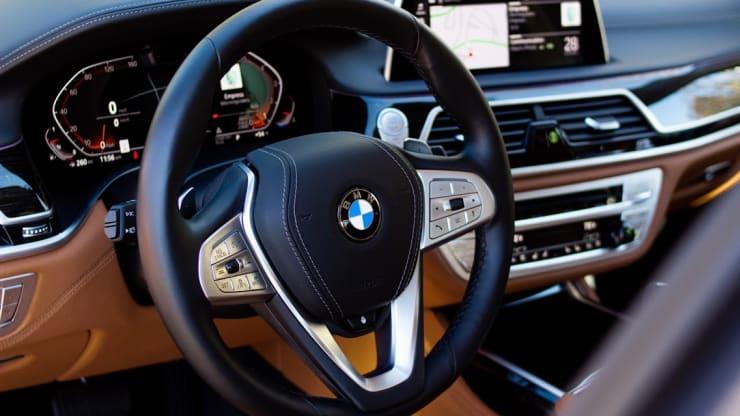 بي ام دبليو بي ام دبليو