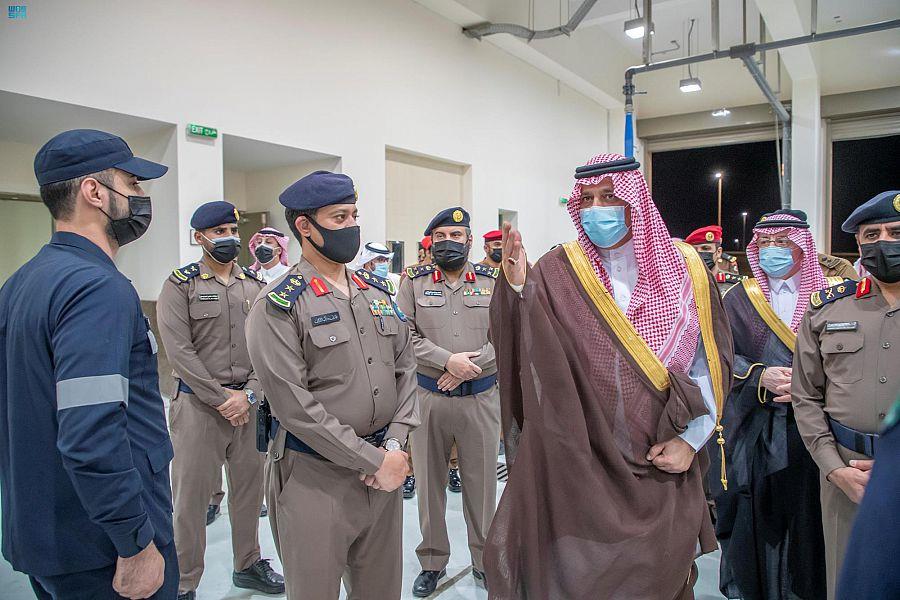  أمير منطقة حائل يفتتح مركز المنتزه للدفاع المدني بحائل وعدداً من المراكز في المنطقة