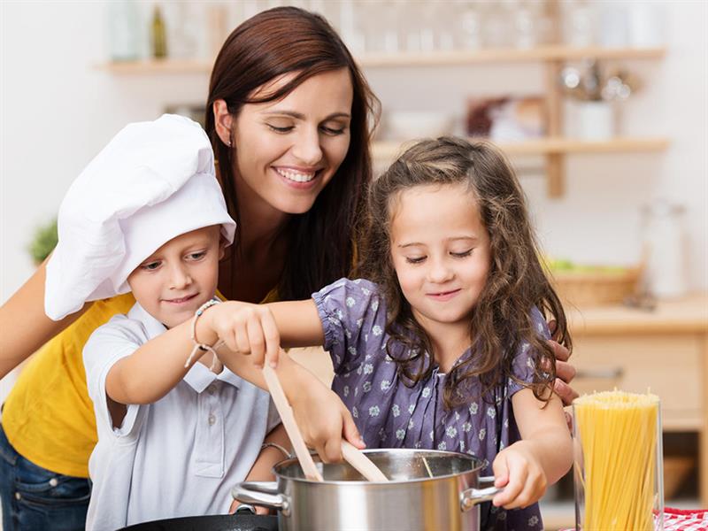 صعوبات القراءة.. أبرز طرق العلاج ونصائح للوالدين