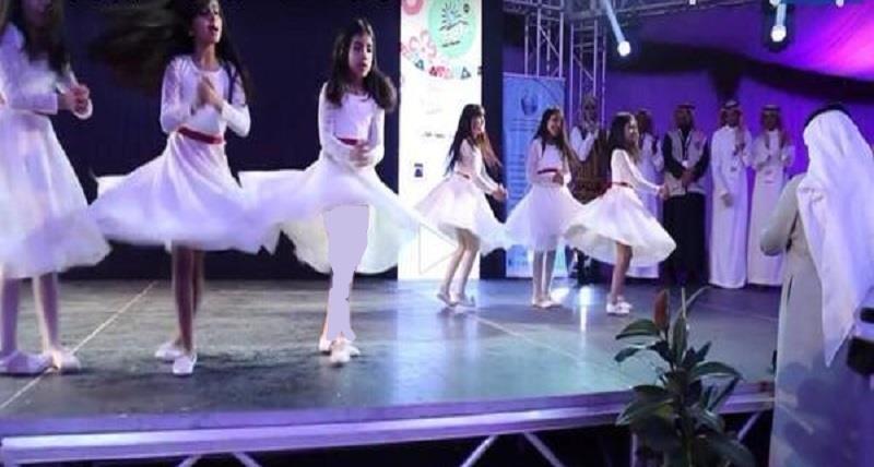 الاستعراض الراقص