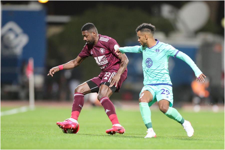 الأهلي والفيصلي