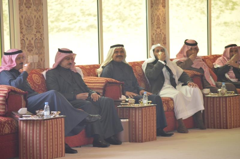 امير الرياض في زيارة للمهندس سعود الدويش