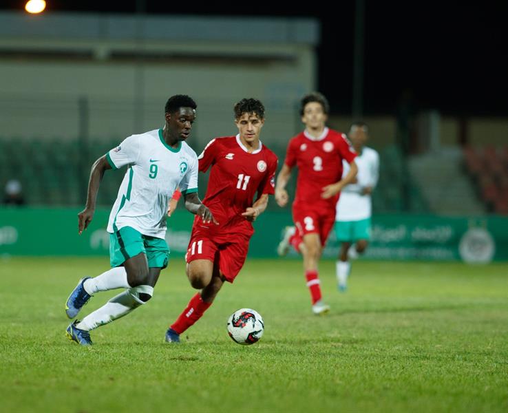 أخضر الناشئين يتأهل لربع نهائي كأس العرب بسداسية في مرمى لبنان