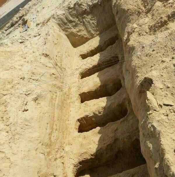 قبر جماعي يحتضن اسرة