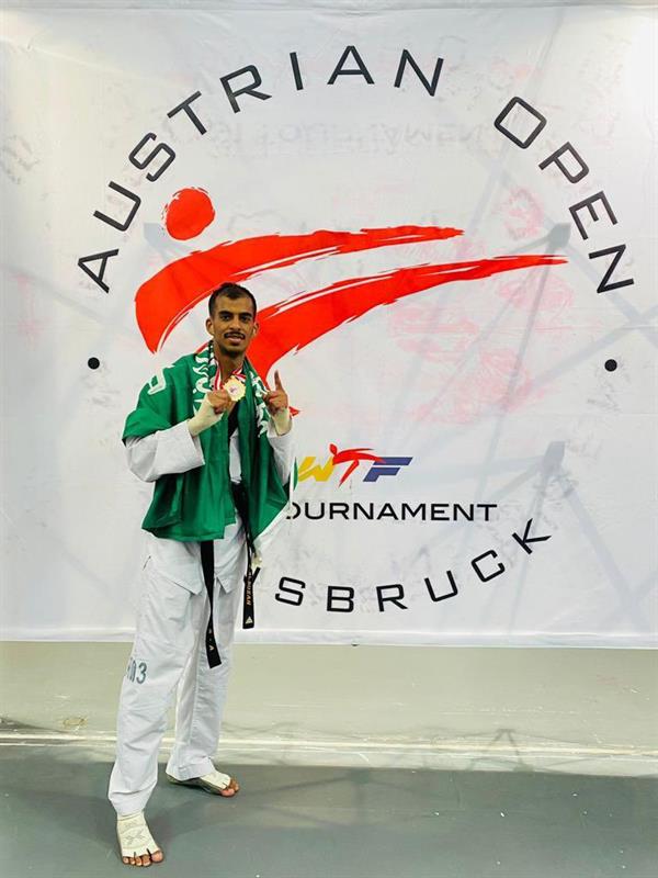 فهد السميح يحقق الميدالية الذهبية 