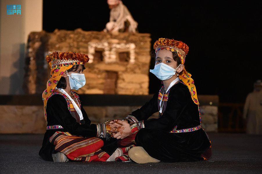  إقبال واسع على مهرجان البن بجازان (صور) 