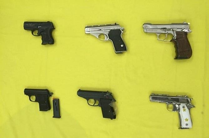 ضبط كميات من الأسلحة النارية والذخائر الحية المعدة للبيع ببريدة