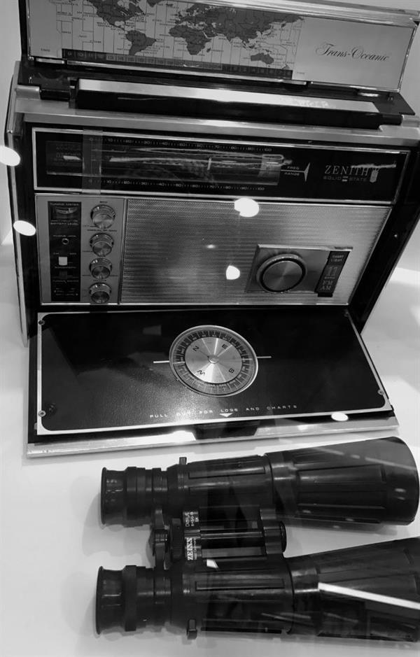 شاهد.. جانب من المقتنيات الخاصة بالأمير الراحل نايف في معرض شاهد.. جانب من المقتنيات الخاصة بالأمير الراحل نايف في معرض