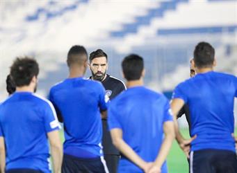 مصادر: الهلال يمنح فرصة أخيرة لأحد نجومه.. واستبعاد فكرة الاستنغناء عن آخرين مصادر: الهلال يمنح فرصة أخيرة لأحد نجومه.. واستبعاد فكرة الاستنغناء عن آخرين
