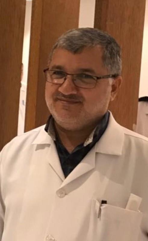 كانوا في الصفوف الأولى .. أطباء وممرضون في المملكة فقدوا حياتهم في معركة 