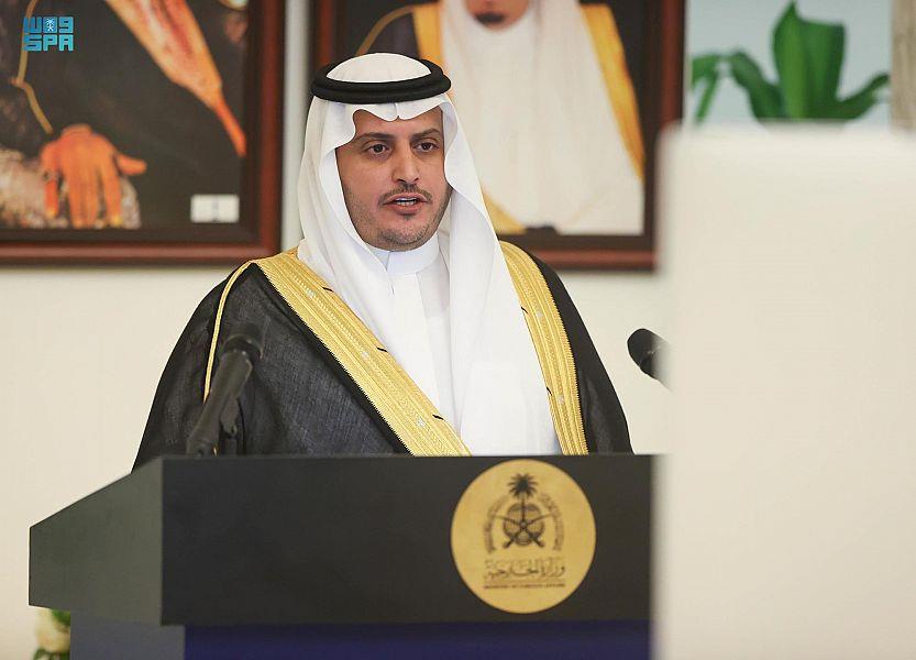 السفراء المعينون حديثاً لدى عدد من الدول يؤدون القسم أمام خادم الحرمين