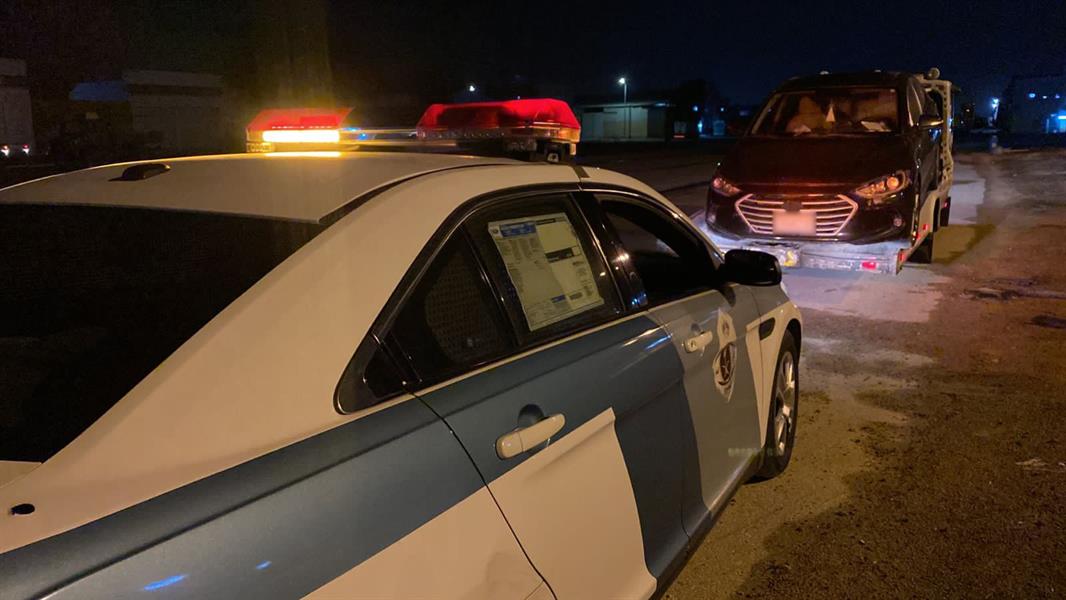 جارٍ ضبط قائدها.. التحفظ على مركبة ارتكبت بها عدة مخالفات بالشرقية جارٍ ضبط قائدها.. التحفظ على مركبة ارتكبت بها عدة مخالفات بالشرقية