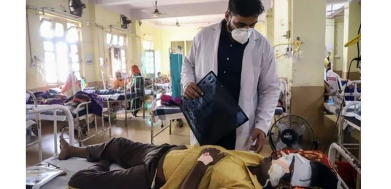 بعد الأسود والأبيض.. ظهور عدوى الفطر الأصفر الفتاكة في الهند بعد الأسود والأبيض.. ظهور عدوى الفطر الأصفر الفتاكة في الهند