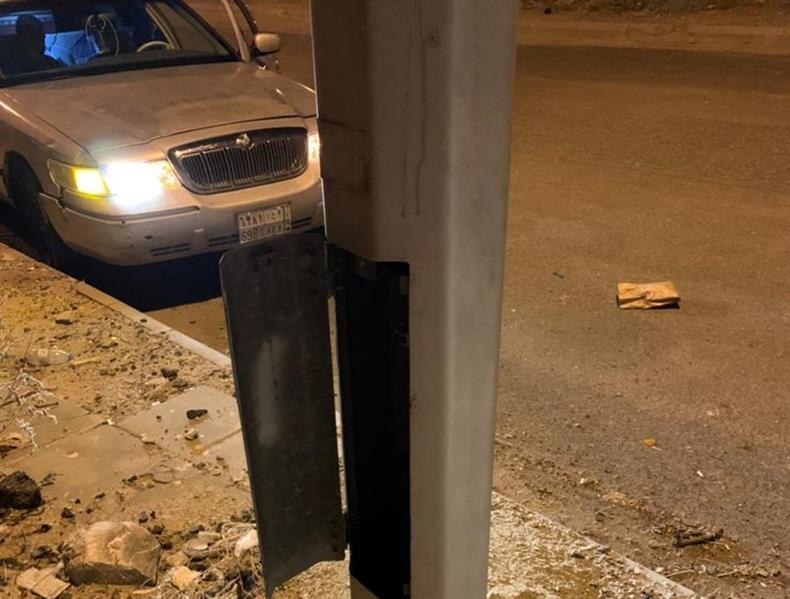 صور.. أعمدة إنارة مكشوفة تُقلق سكان بطحاء قريش في مكة  