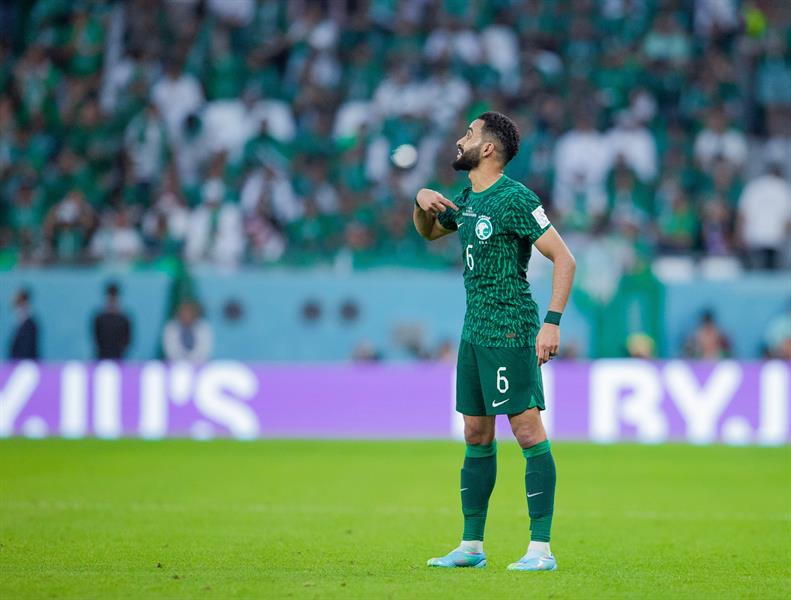 الأخضر يسقط بثنائية أمام بولندا