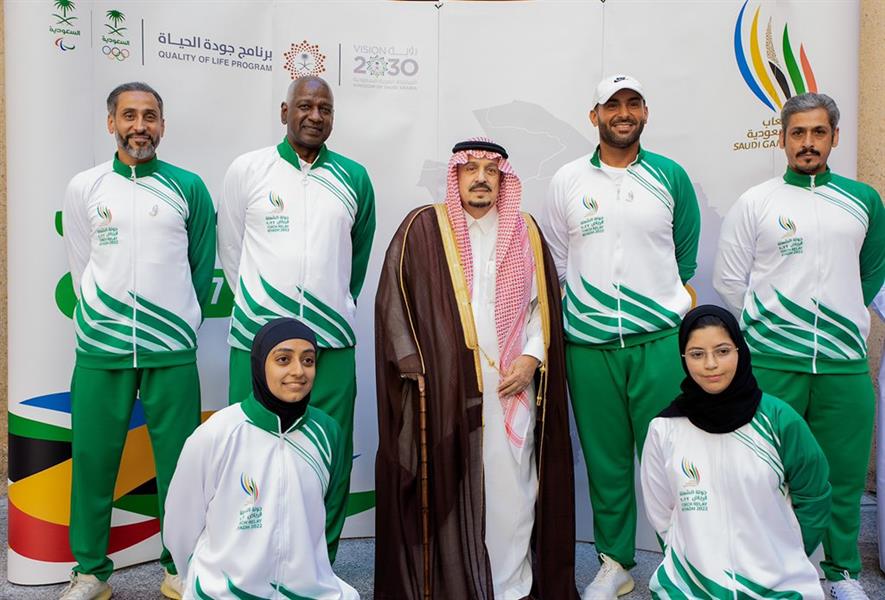 أمير منطقة الرياض يتسلم شعلة دورة الألعاب السعودية 2022 أمير منطقة الرياض يتسلم شعلة دورة الألعاب السعودية 2022