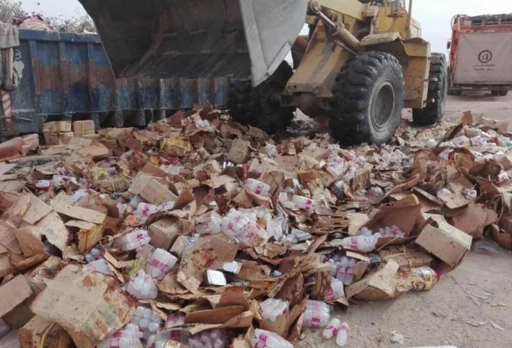 إتلاف 530 صنف منتهي الصلاحية في مستودع مخالف بسكاكا