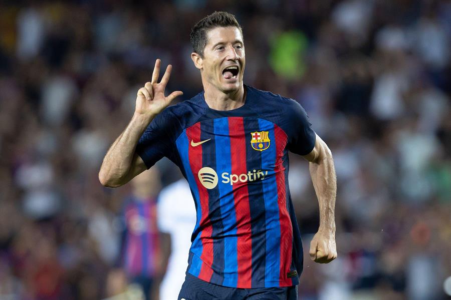 برشلونة يقسو بخماسية أمام فيكتوريا بلزن في دوري أبطال أوروبا برشلونة يقسو بخماسية أمام فيكتوريا بلزن في دوري أبطال أوروبا