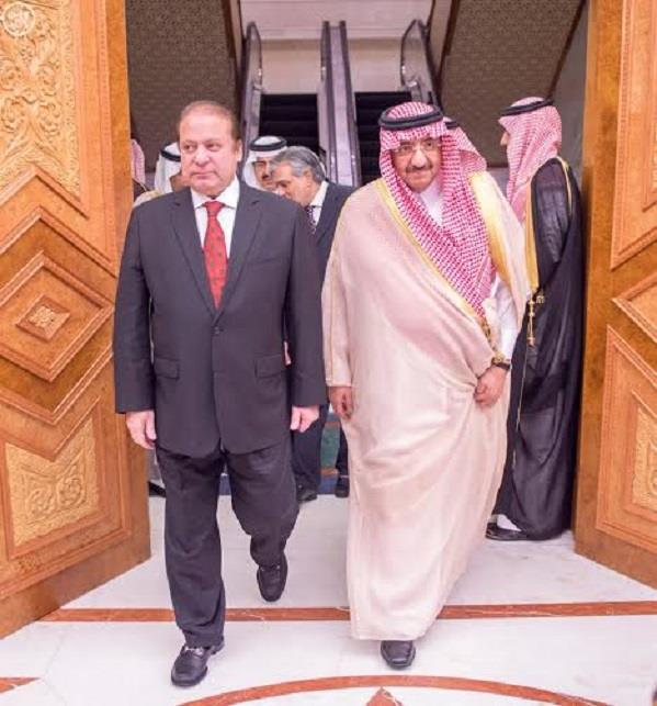 خادم الحرمين يبحث التطورات الإقليمية والدولية مع رئيس وزراء باكستان