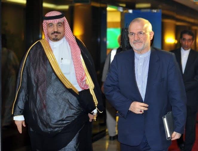 بالحلوى والعصائر ومن صالة كبار الزوار.. هكذا غادرت البعثة الإيرانية الرياض (صور)