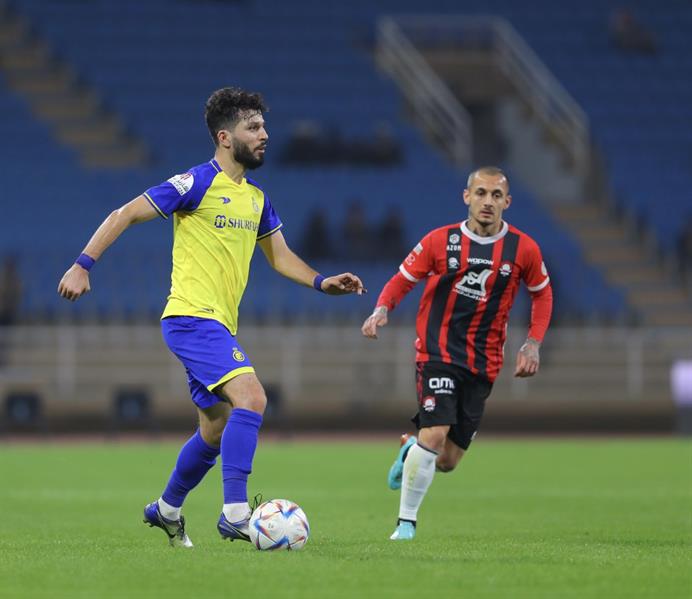 النصر والرائد