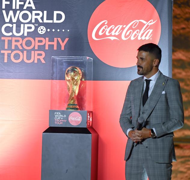 احتفال خاص بالنسخة الأصلية لكأس العالم في الدراعية احتفال خاص بالنسخة الأصلية لكأس العالم في الدراعية