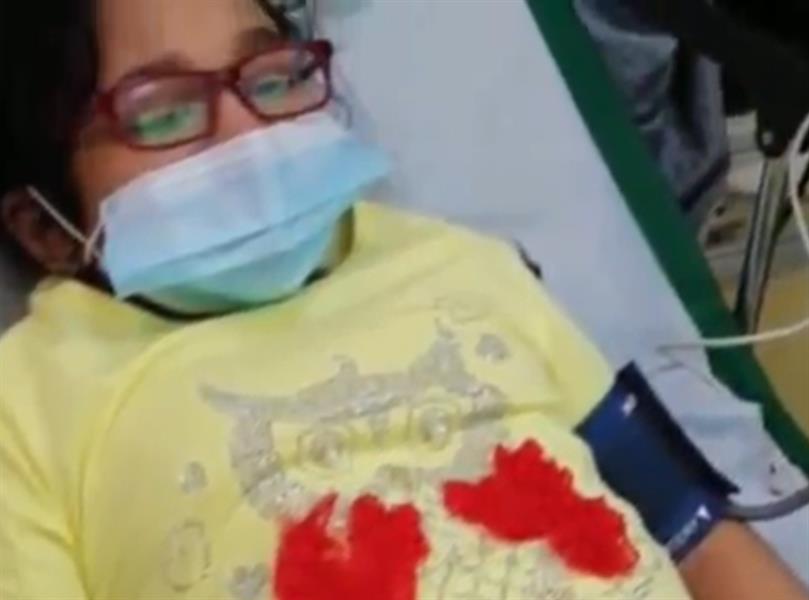 أواجه الألم بالتعليم.. "ريتال" طالبة ابتدائية توجه رسالة من على السرير الأبيض (فيديو) 