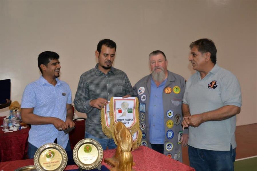 ملكة جمال الحمام في السعودية بسعر 55 ألفاً