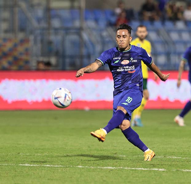 الخليج والفتح تصوير عيسى الدبيسي الخليج والفتح تصوير عيسى الدبيسي