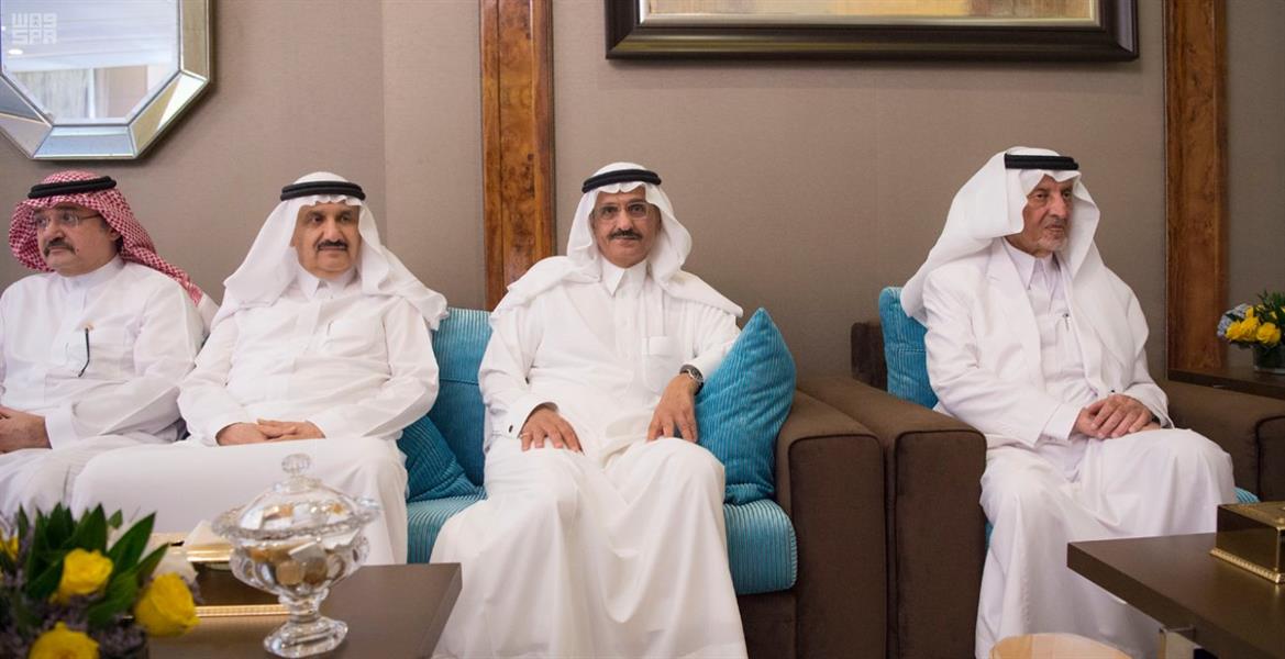 خادم الحرمين الشريفين يستقبل الرئيس السوداني.. ويقيم مأدبة غداء تكريماً له (صور)