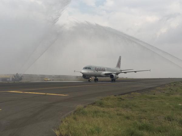 بالصور.. مطار أبها يستقبل أول رحلة للخطوط الجوية القطرية