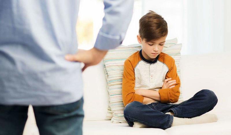 علامات تدل على تعرض الطفل للابتزاز الإلكتروني.. وهذه وسائل الحماية منه