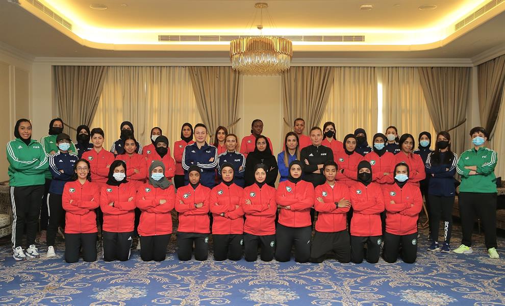 لجنة الحكام تختتم أعمال دورة تحكيم لجنة الحكام تختتم أعمال دورة تحكيم