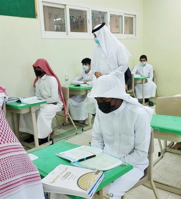 6 ملايين طالب وطالبة يعودون لمقاعد الدراسة مع انطلاق الفصل الدراسي الثاني 6 ملايين طالب وطالبة يعودون لمقاعد الدراسة مع انطلاق الفصل الدراسي الثاني