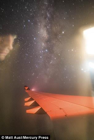 مصور ألماني يلتقط صورًا مذهلة لـ