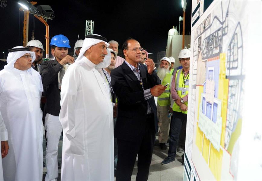 وزير المالية يتفقد مشروع توسعة المسجد النبوي