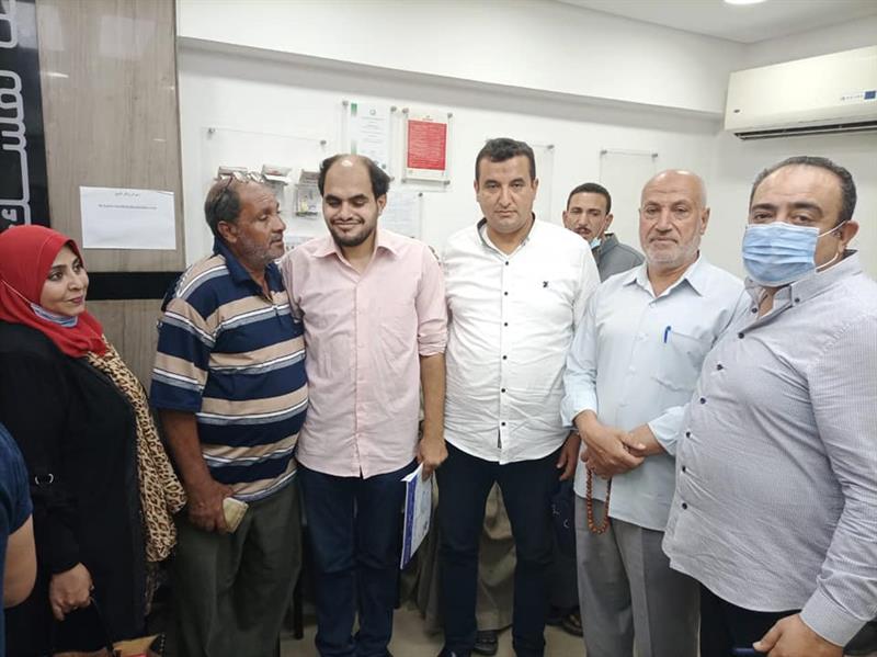 أسرة مصرية عثرت على نجلها المفقود منذ 17 عاما أسرة مصرية عثرت على نجلها المفقود منذ 17 عاما