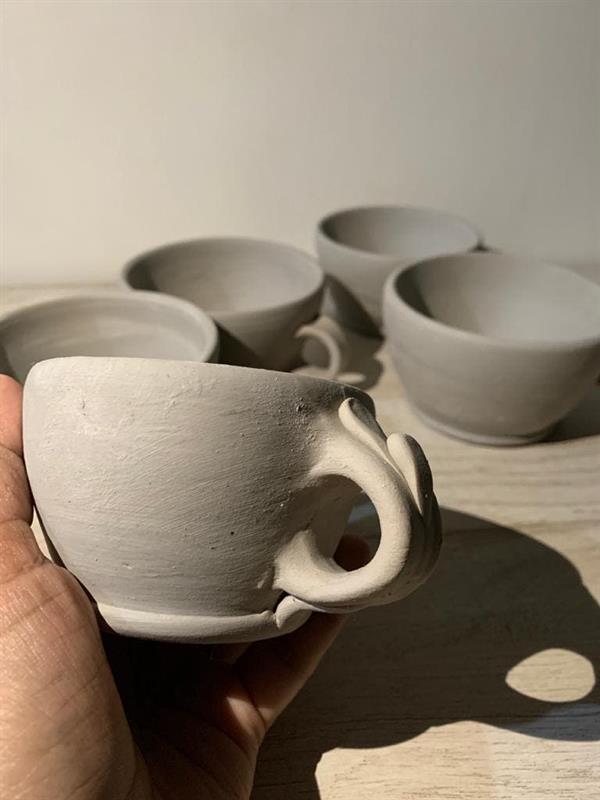 فتاة سعودية تُدعى فاطمة الحازمي