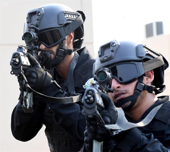 بالصور.. قوات الأمن الخاصة تستعرض جاهزيتها بمشعر عرفات بالصور.. قوات الأمن الخاصة تستعرض جاهزيتها بمشعر عرفات