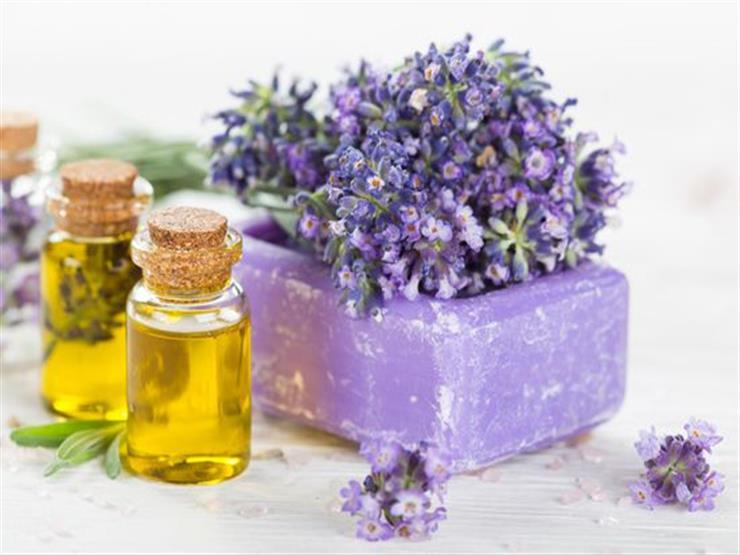 الزيت العطري