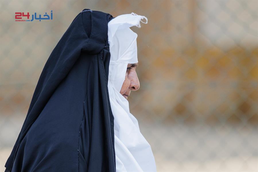 توافد الحجاج إلى مشعر منى لقضاء يوم التروية استعدادا للوقوف بعرفة غدا توافد الحجاج إلى مشعر منى لقضاء يوم التروية استعدادا للوقوف بعرفة غدا