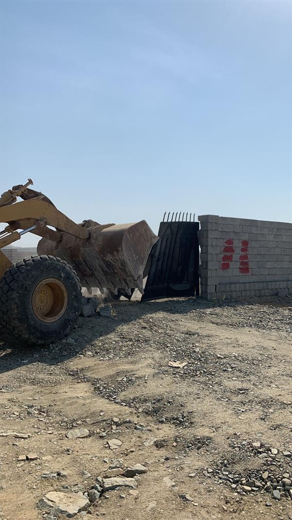 أمانة جدة تزيل 21 سورا مخالفا على مساحة 26 ألف متر بأبرق الرغامة