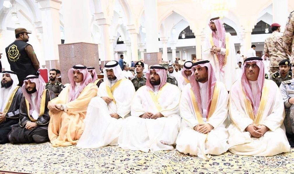 جموع المصلين يؤدون صلاة عيد الأضحى في الحرمين ومختلف أنحاء المملكة