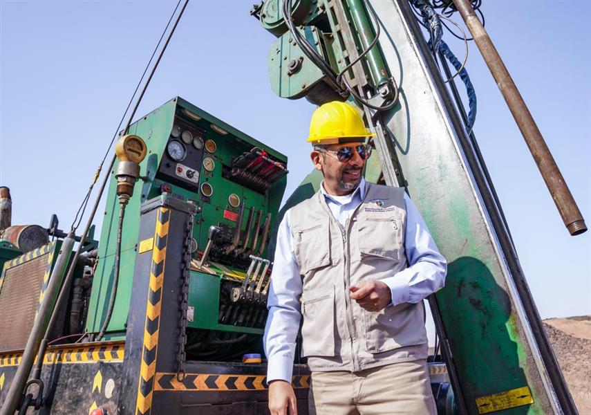 وزير الصناعة والثروة المعدنية، المهندس بندر الخريف